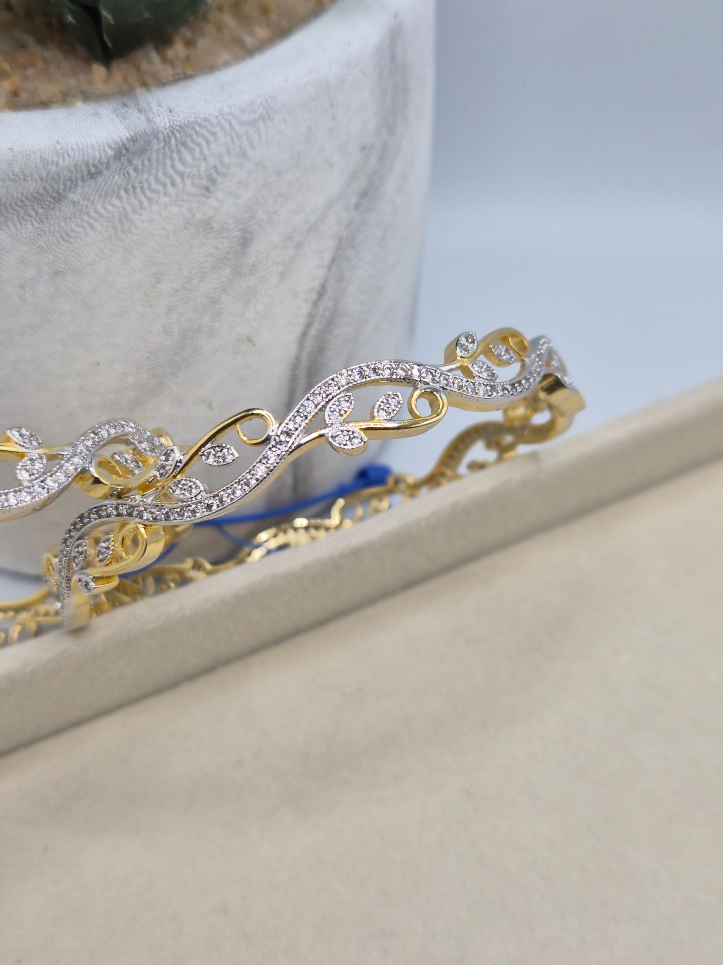 AD bangles