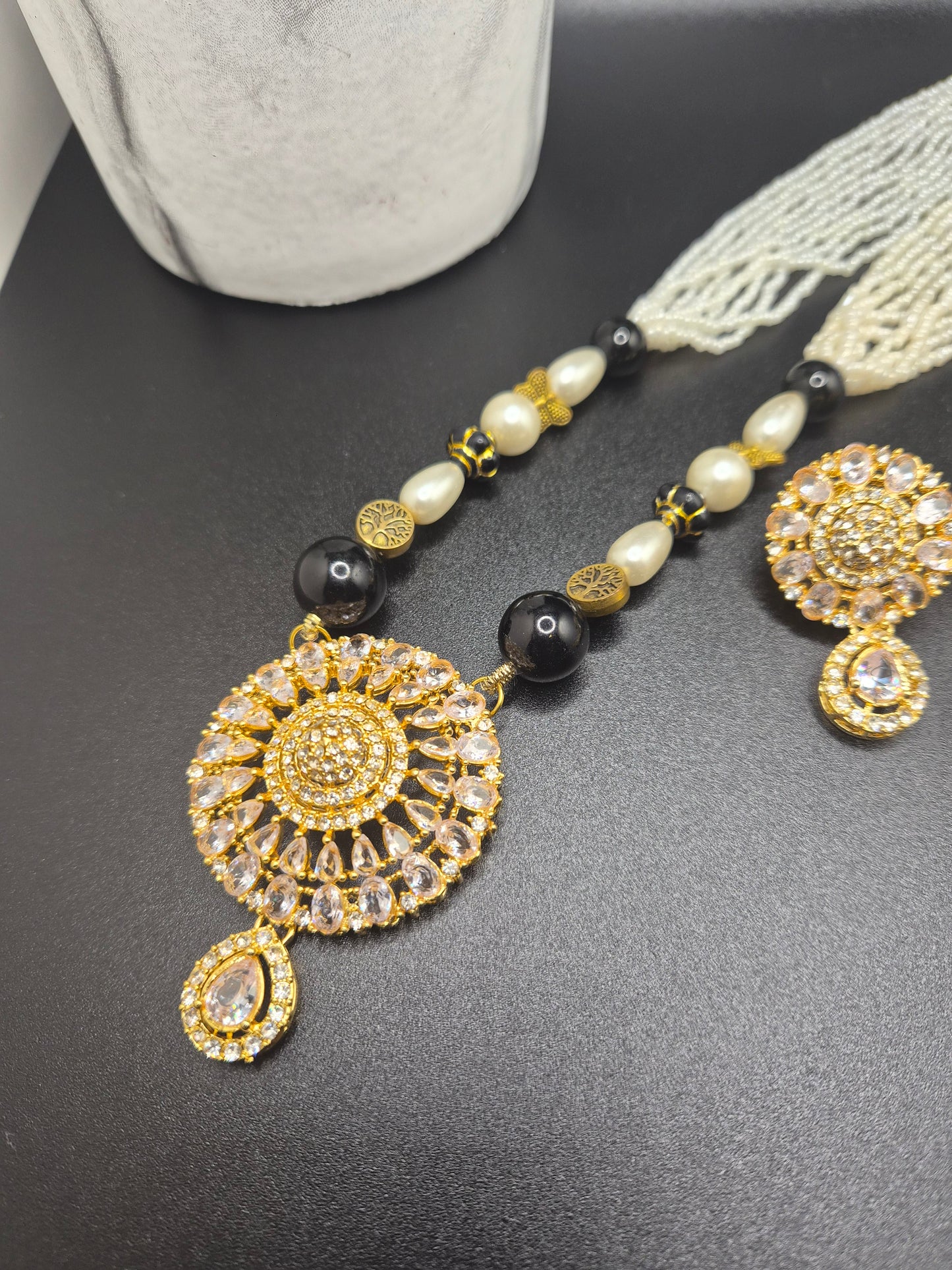 Beaded necklace set