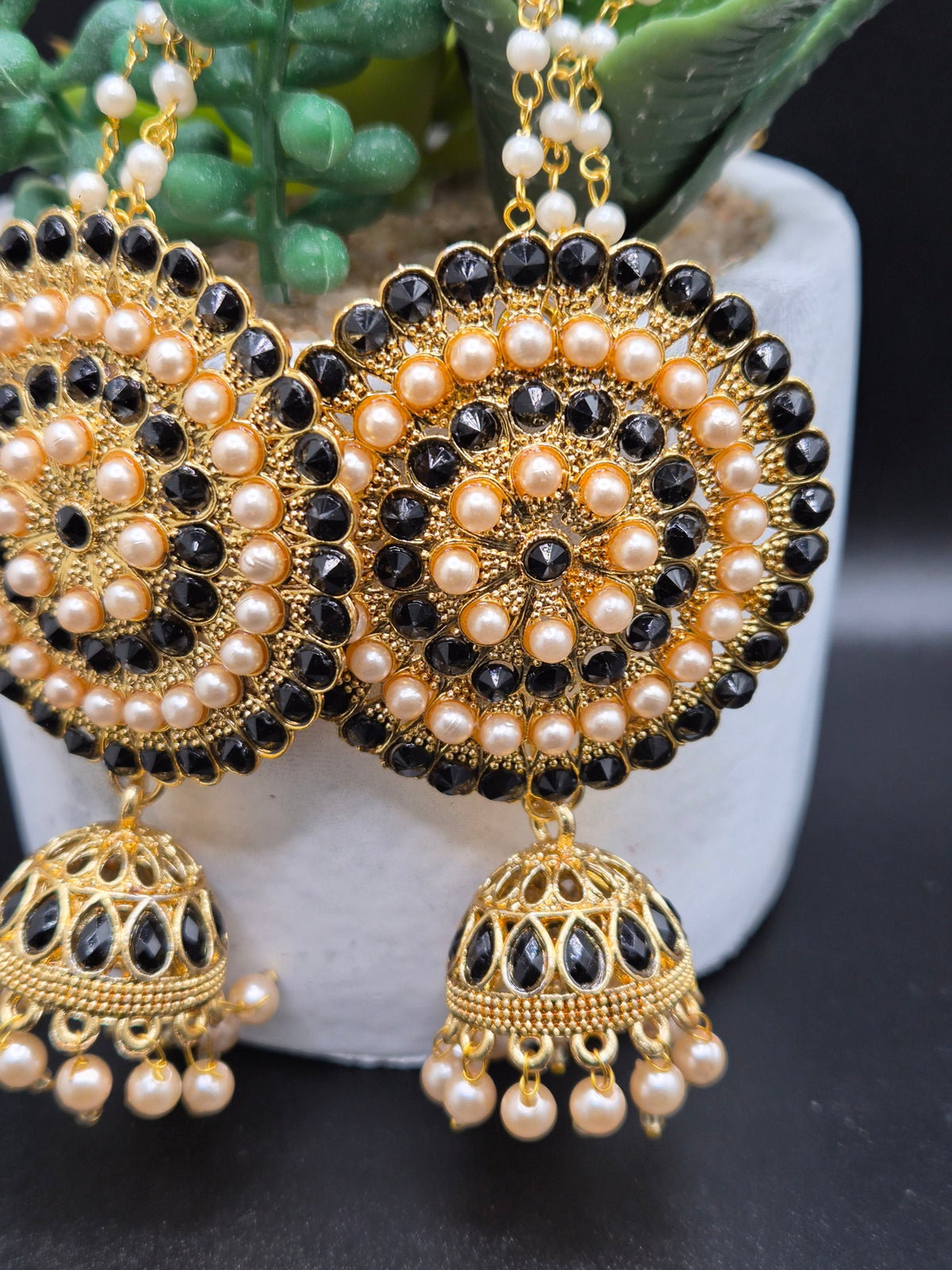 Earrings with ear chain