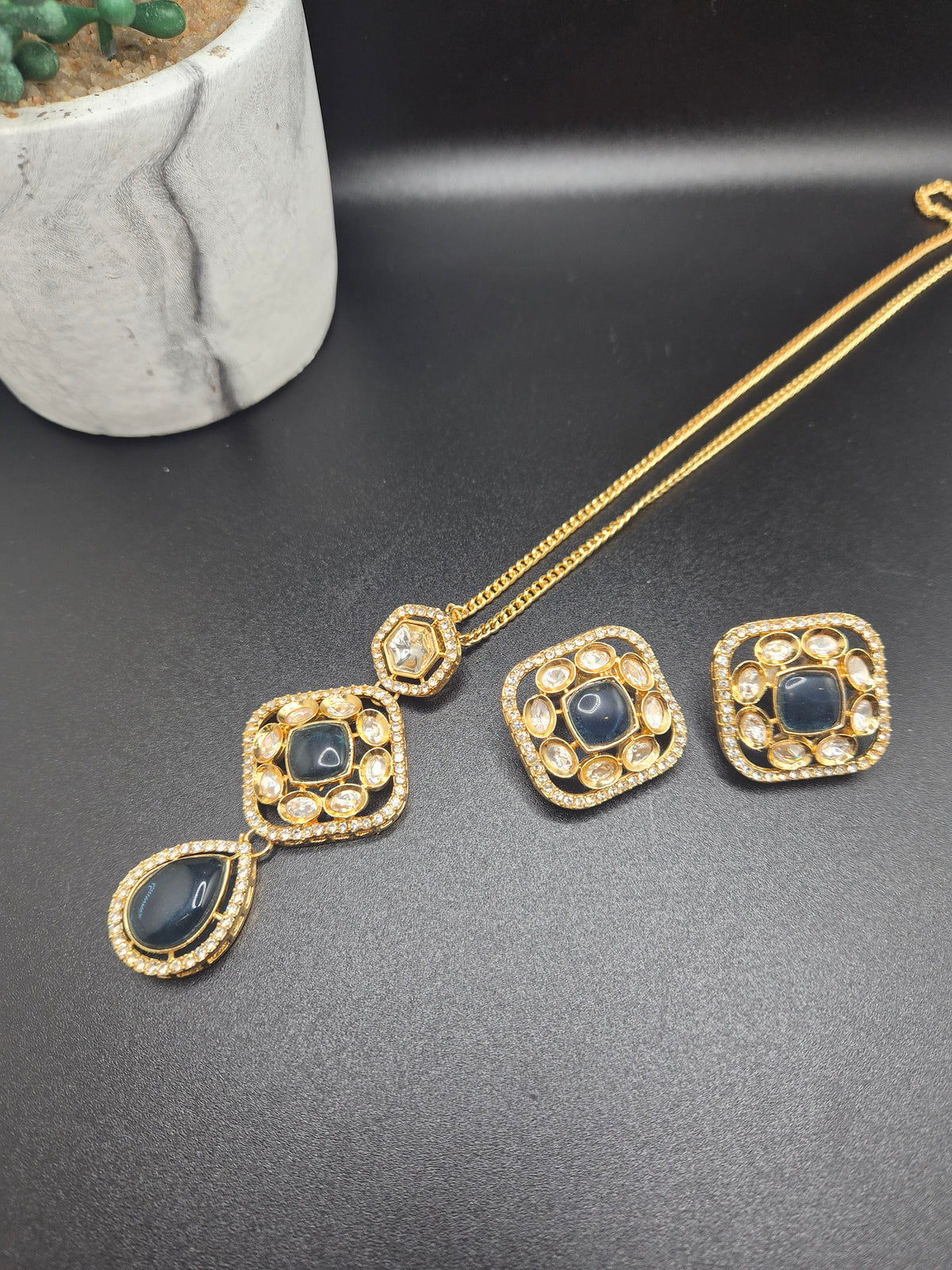 Kundan set