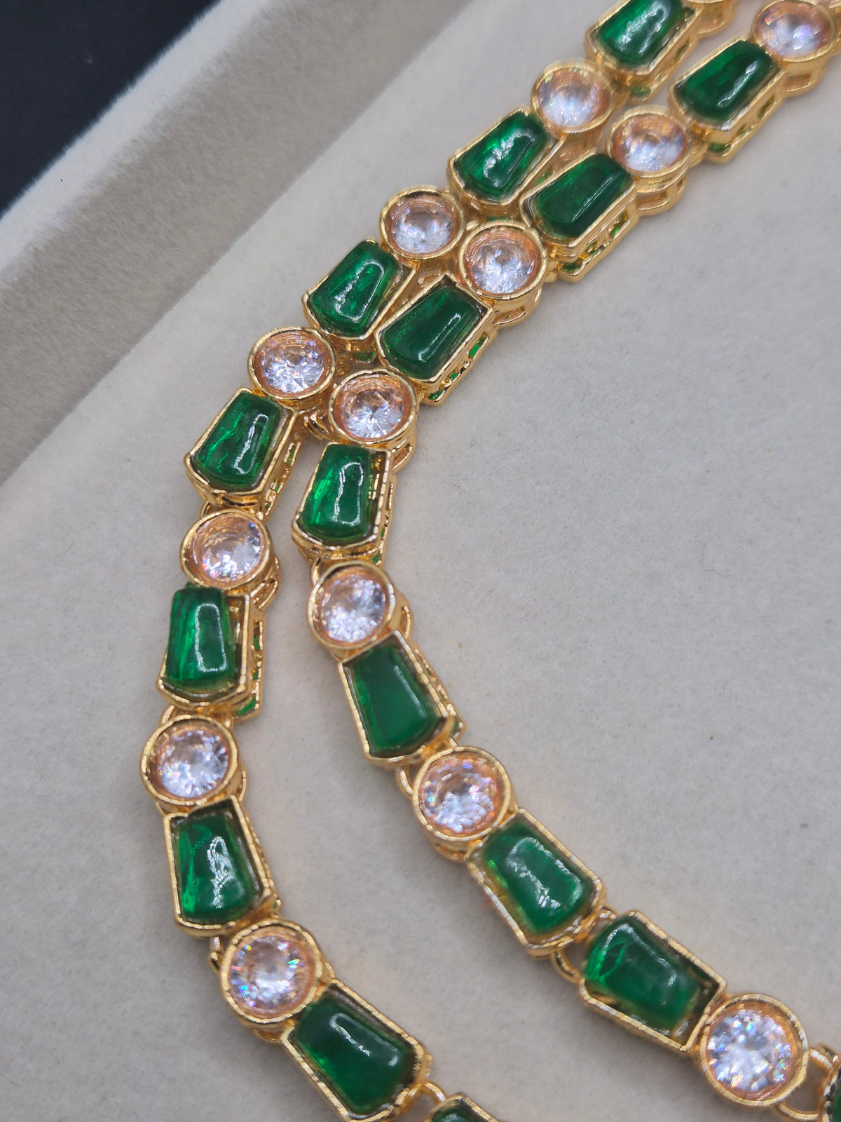 Kundan set